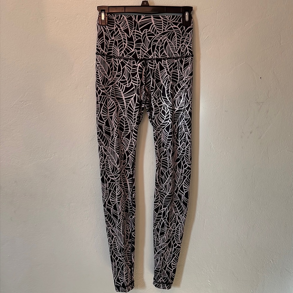 Lululemon high rise wunder under luxtreme